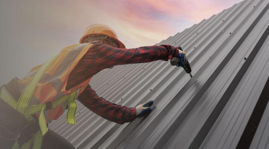 Professional gutter cleaning in Ida Grove, IA